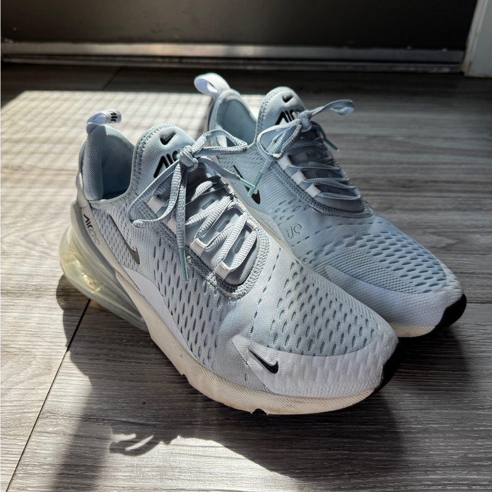 Nike Air Max 270 Sneakers in Light Blue